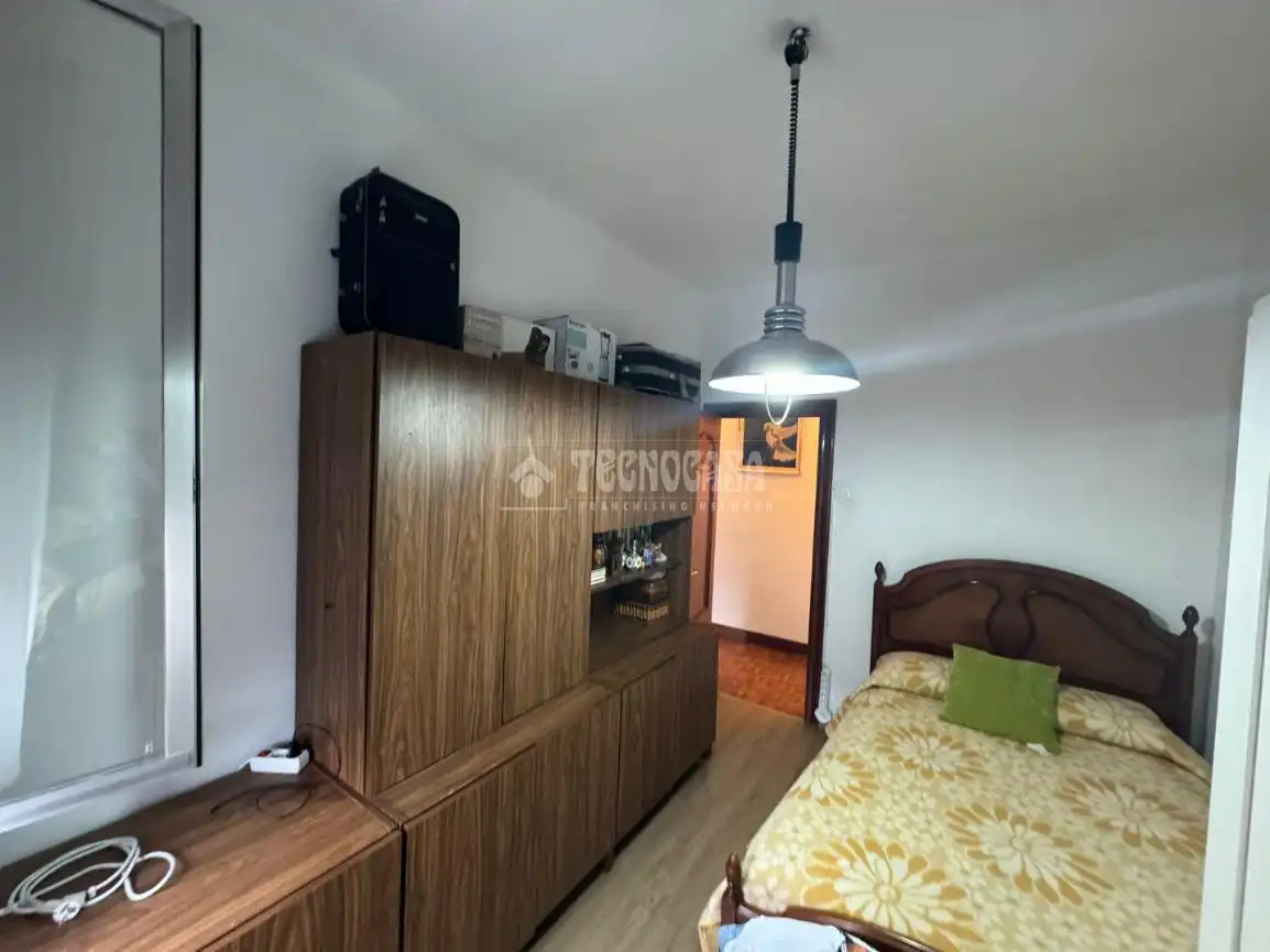 Habitación de Piso en venta en Bilbao  con Calefacción, Trastero y Balcón
