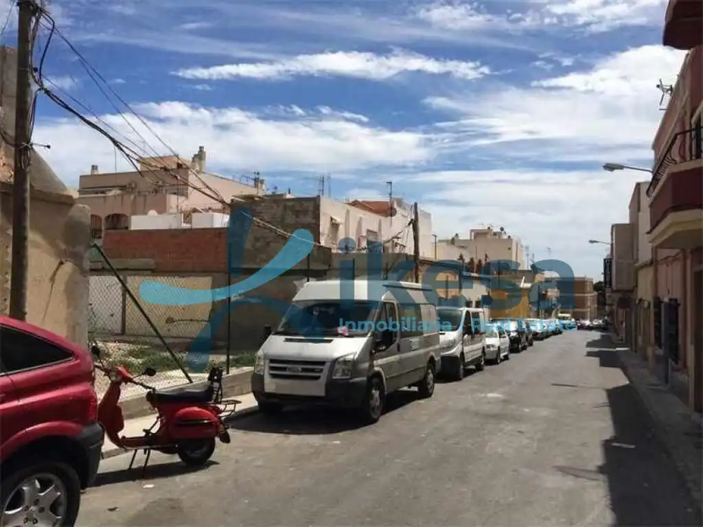 Terrenos y solares en venta en Los Molinos - Villa Blanca