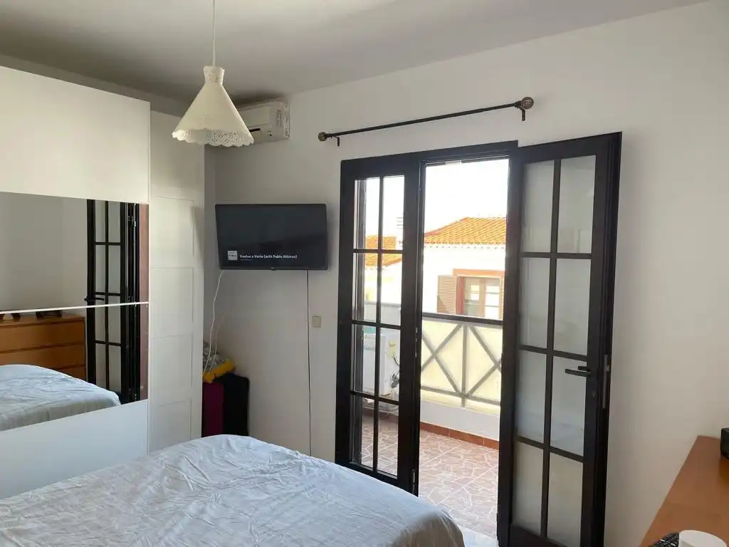 Habitación de Dúplex en venta en Agaete con Aire acondicionado, Calefacción y Amueblado