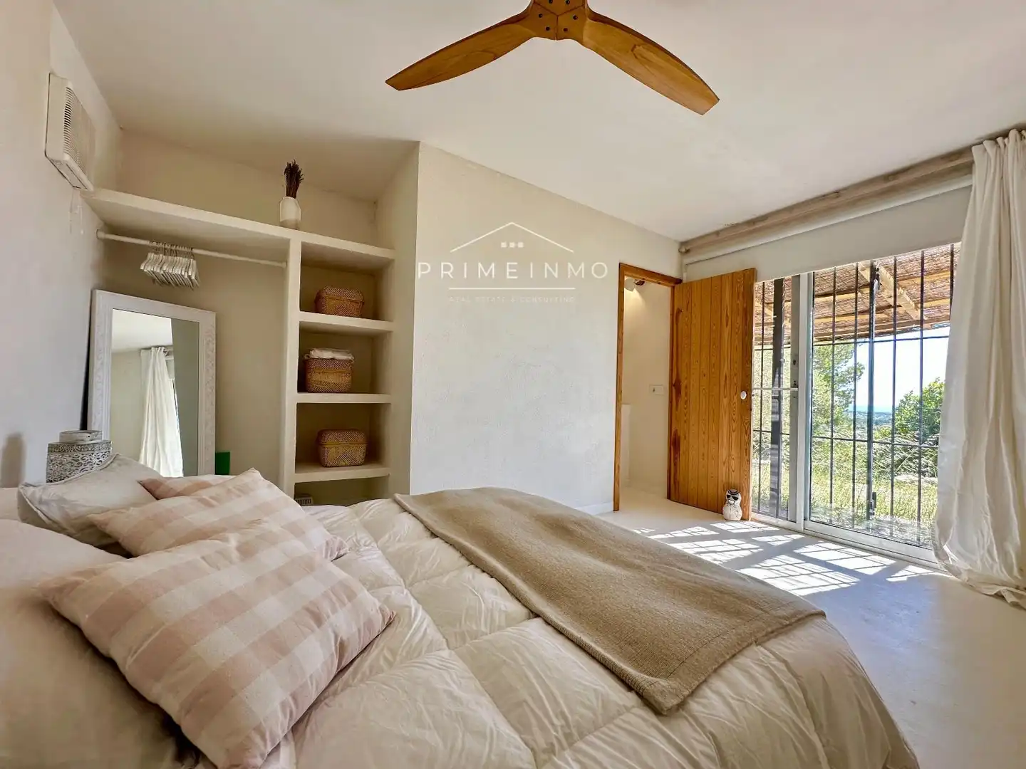 Habitación de Finca rústica en venta en Tortosa con Calefacción, Terraza y Trastero