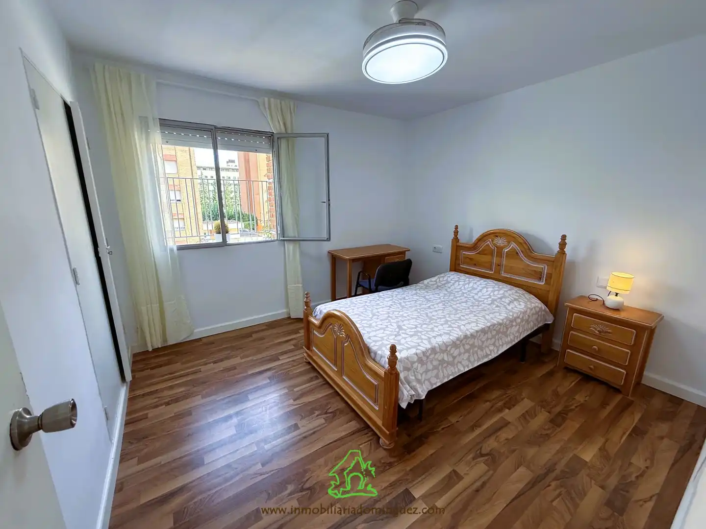 Bedroom of Flat for rent in Murcia  with Furnished, Oven and Washing machine