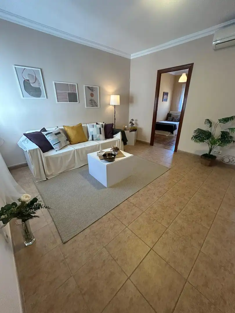 Sala de estar de Piso en venta en Antequera con Aire acondicionado, Calefacción y Trastero