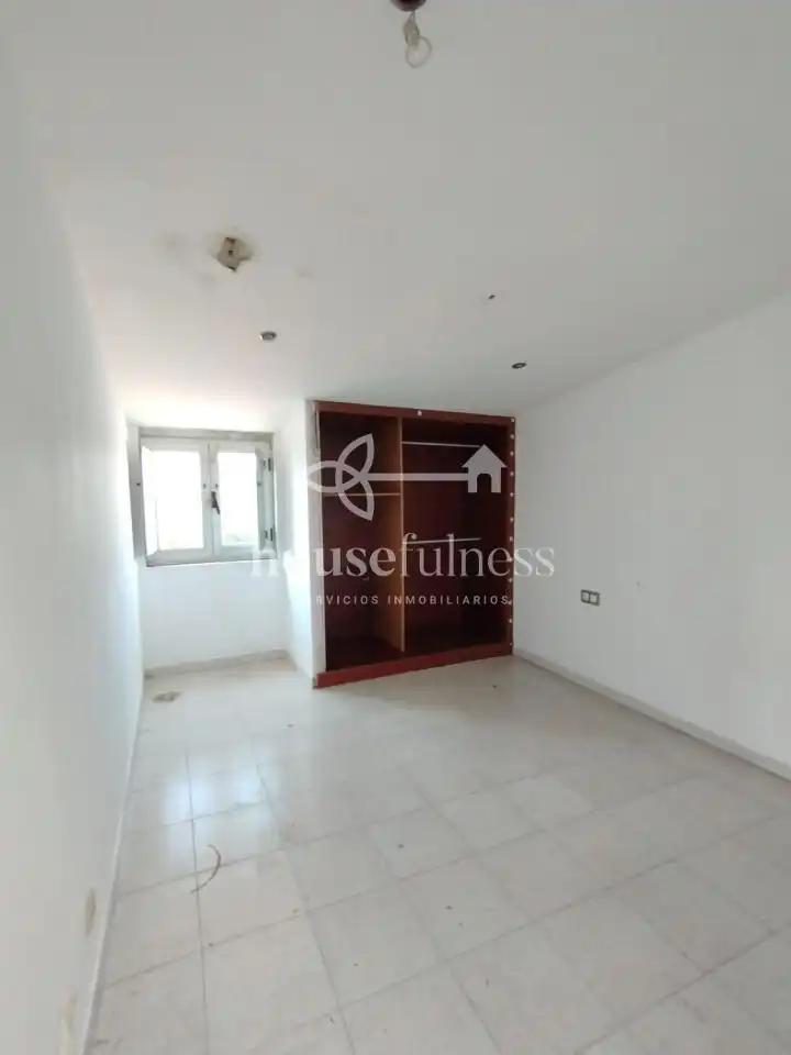 Habitación de Piso en venta en Narón