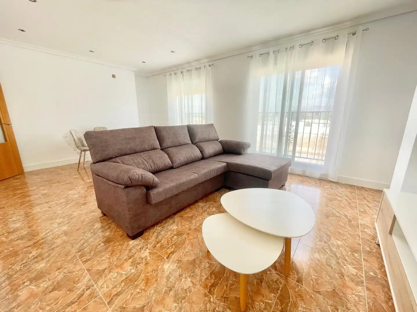 Sala d'estar de Apartament de lloguer en Albatera amb Traster, Moblat i Rentadora