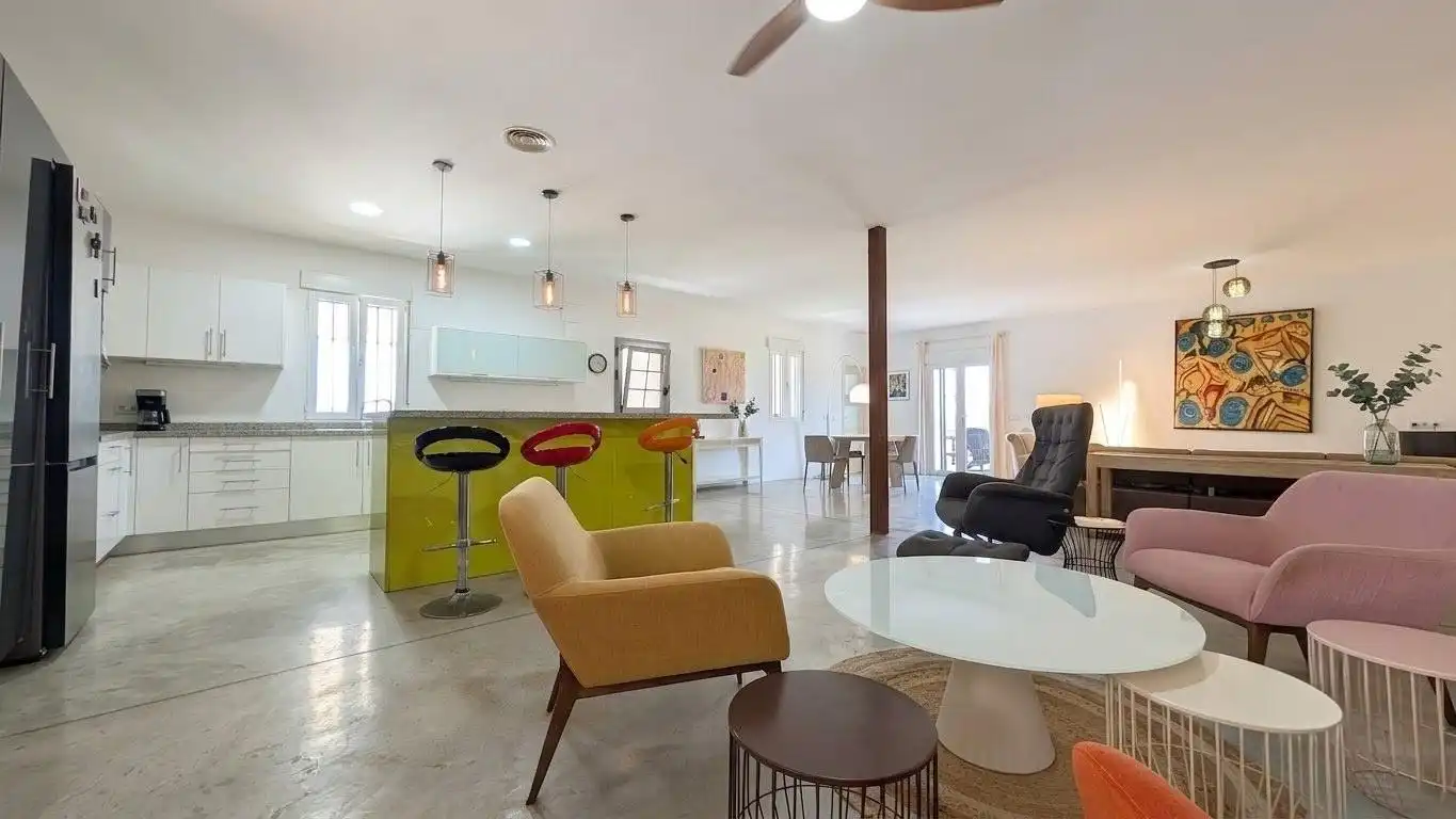 Villa avec piscine à vendre à Las Bayas, imagen 2