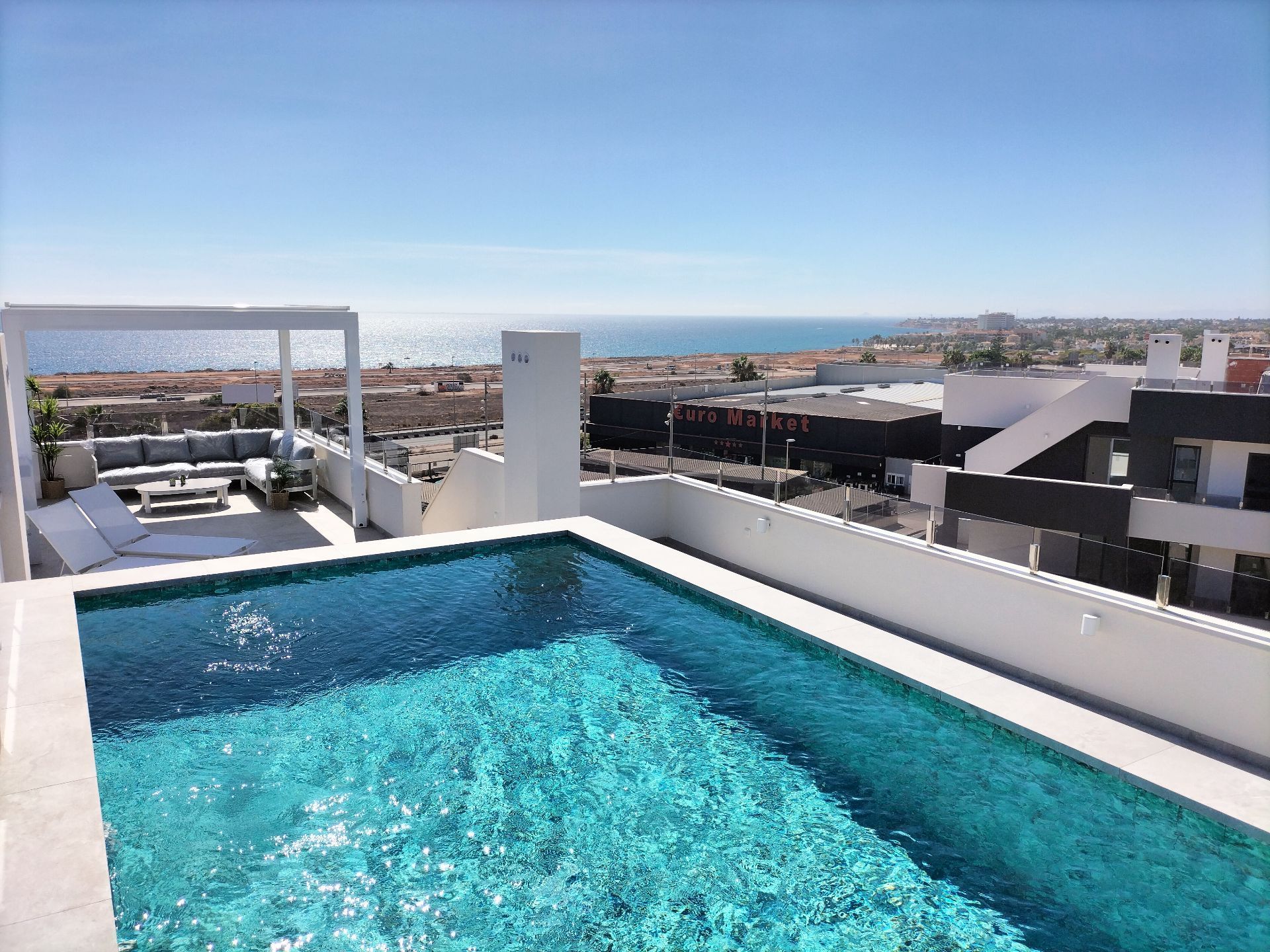 Swimming pool of Flat for sale in Orihuela  with Air Conditioner, Heating and Terrace