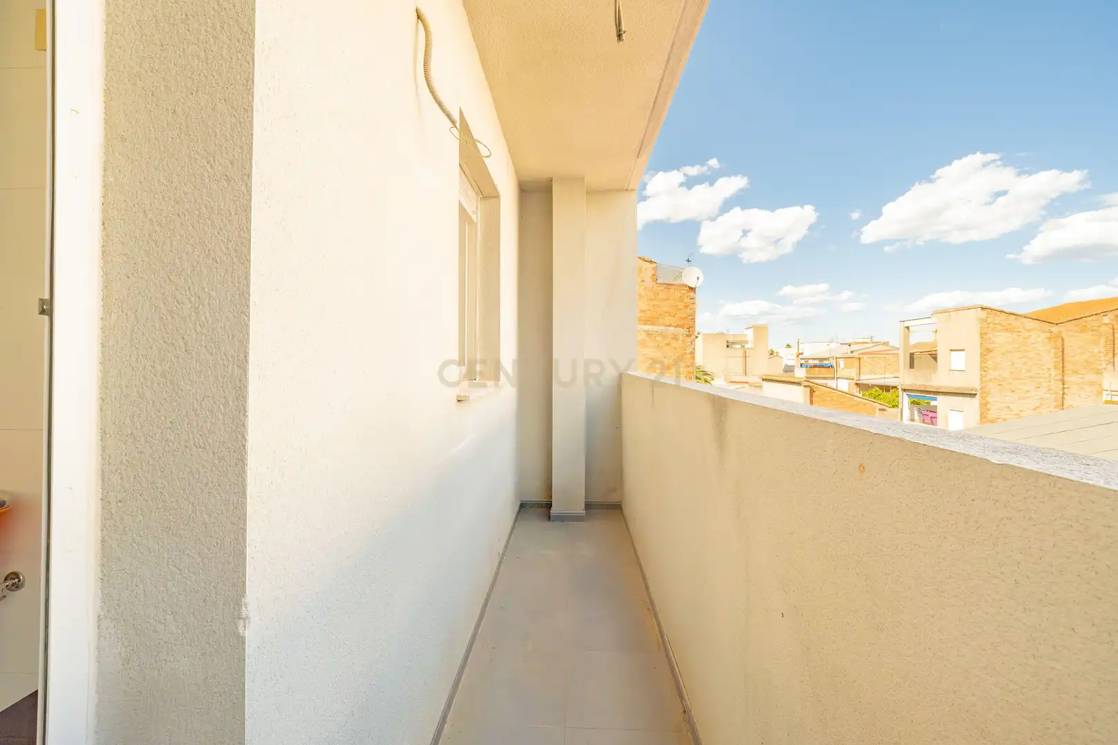 Terrasse von Wohnungen zum Verkauf in La Pobla Llarga mit Klimaanlage, Ofen und Balkon