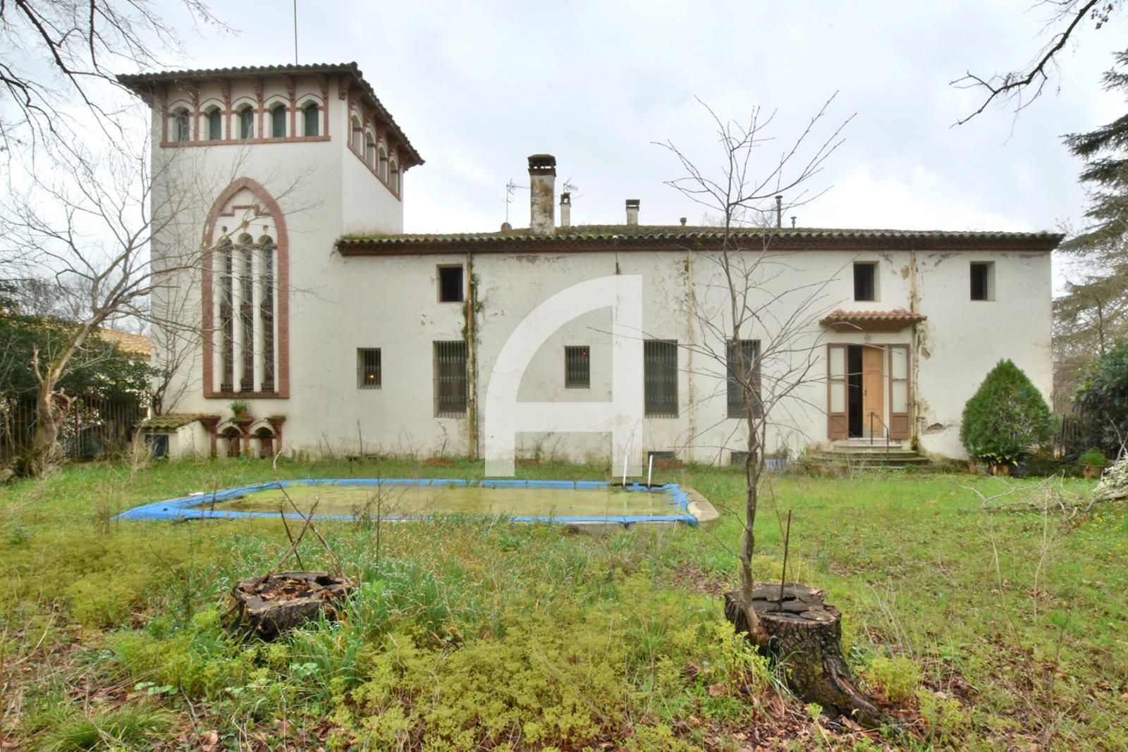 Vista exterior de Finca rústica en venda en Sant Antoni de Vilamajor amb Piscina