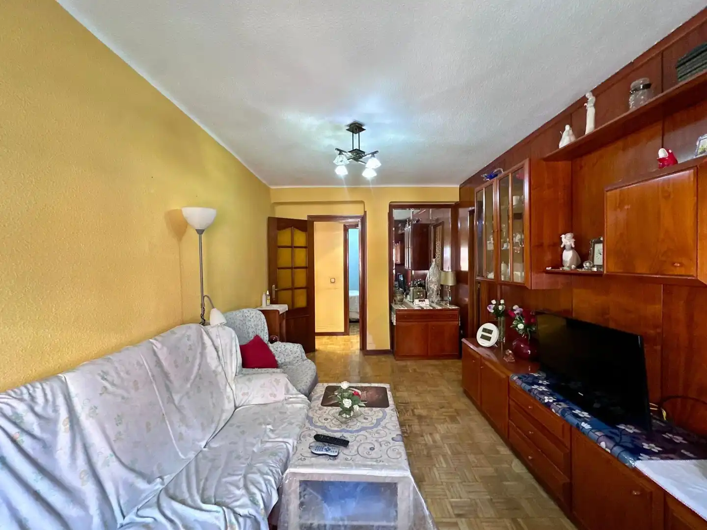 Sala de estar de Piso en venta en Madrid con Calefacción, Parquet y Terraza