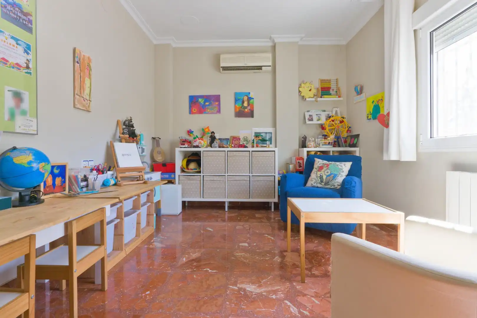 Sala de estar de Casa o chalet en venta en Cájar con Aire acondicionado, Calefacción y Jardín privado