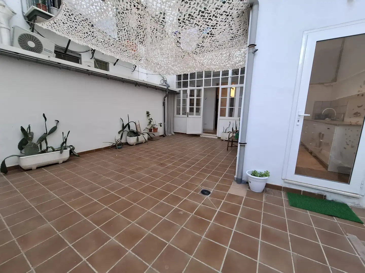 Terraza de Local de alquiler en Llevant