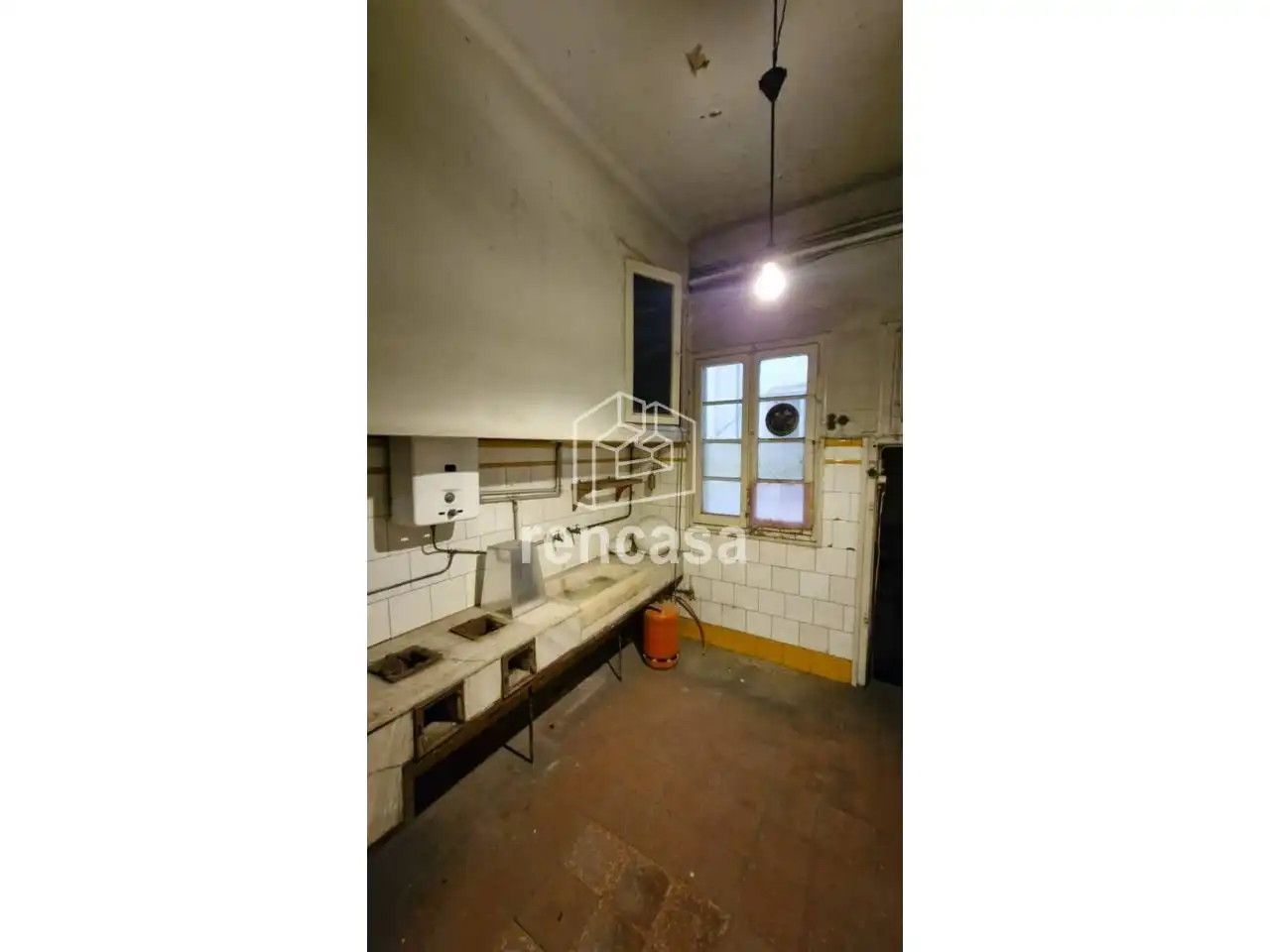 Küche von Wohnung zum Verkauf in Lleida mit Balkon