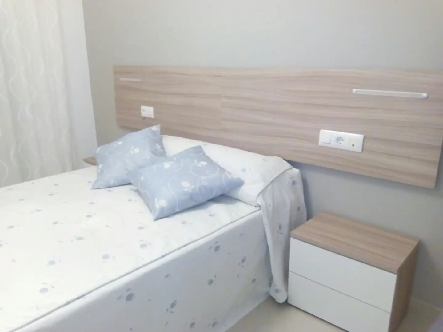 Bedroom of Flat for rent in Lucena  with Air Conditioner, Heating and Terrace