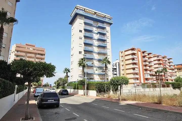 Vista exterior de Apartamento en venta en Guardamar del Segura con Aire acondicionado, Terraza y Trastero