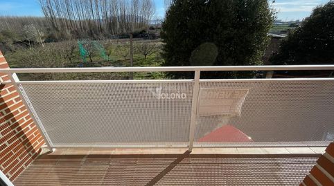 Foto 2 de Apartamento en venta en Anguciana, La Rioja