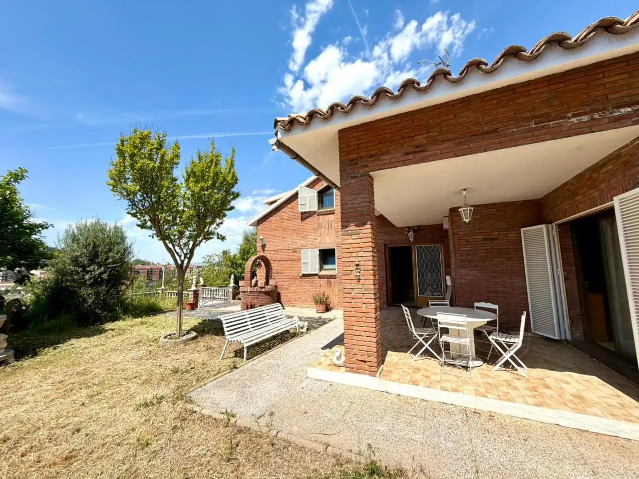 Jardí de Casa o xalet en venda en Montcada i Reixac amb Aire condicionat, Calefacció i Jardí privat