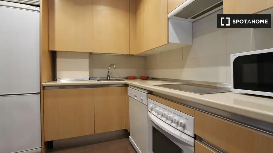 Flat for rent in Adelfas