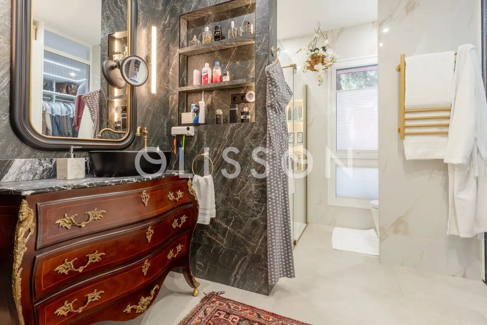 Baño de Casa o chalet en venta en Madrid con Aire acondicionado, Calefacción y Jardín privado