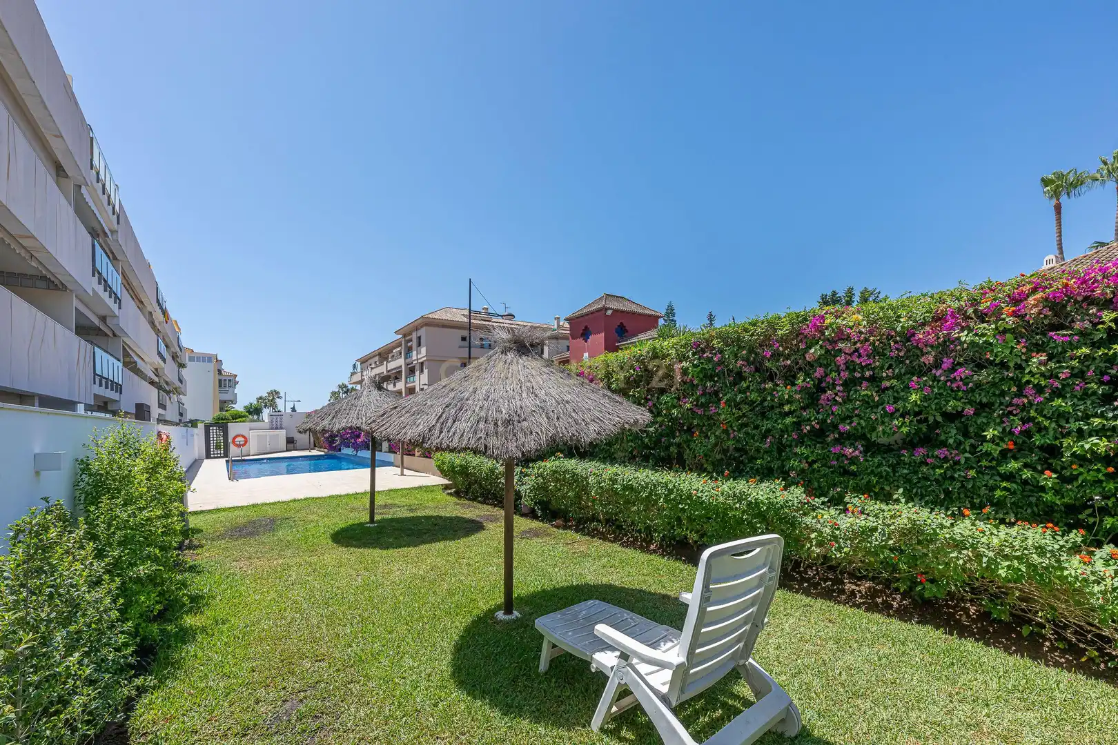 Swimming pool of Apartments for sale in Marbella  with Air Conditioner, Swimming Pool and Washing machine