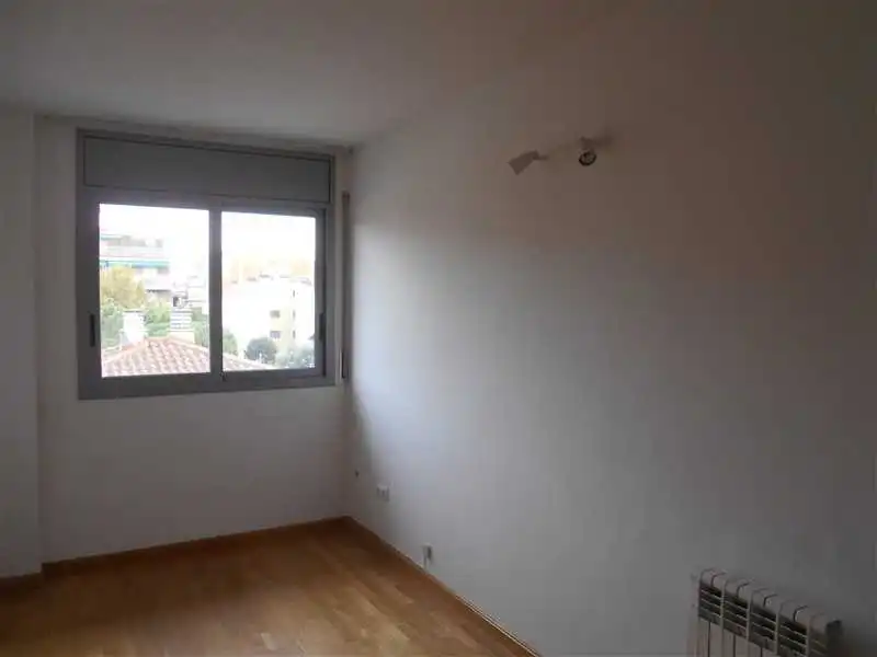Piso en venta en C/ Orient, El Coll