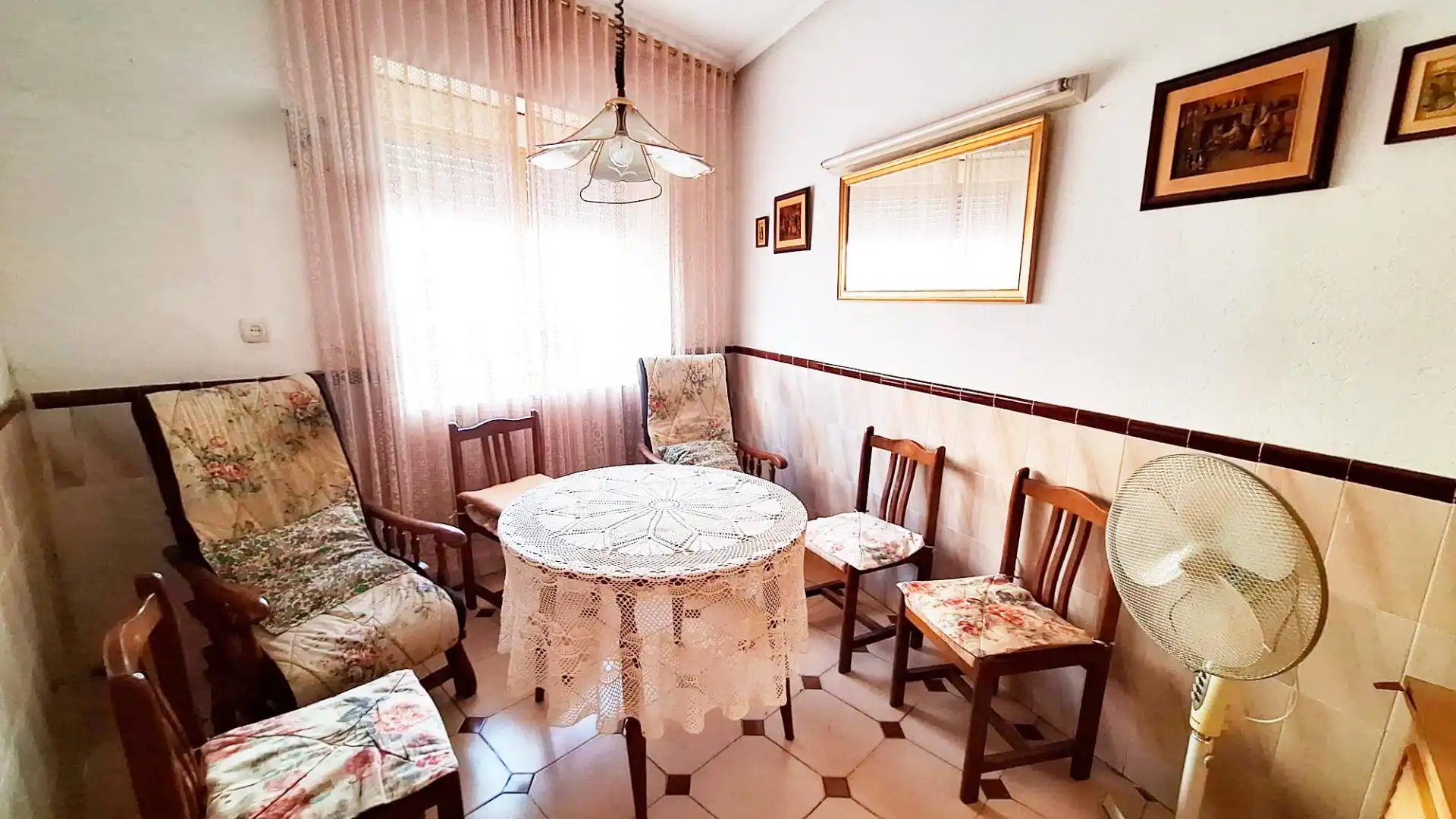 Menjador de Casa o xalet en venda en Córdoba amb Terrassa i Traster