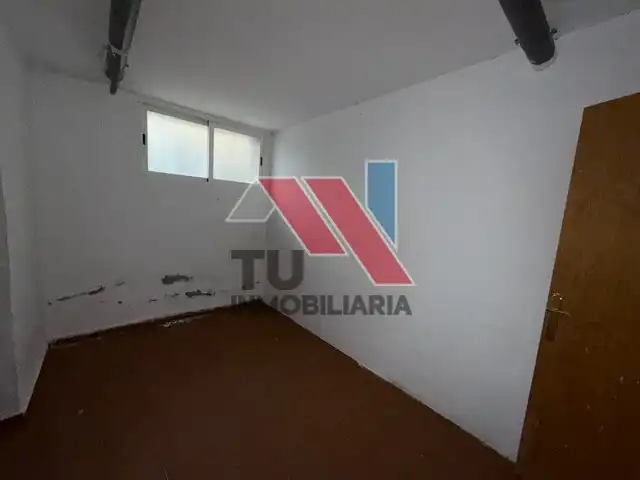 Houses for sale in Huecas  with Storage room, Swimming Pool and Alarm