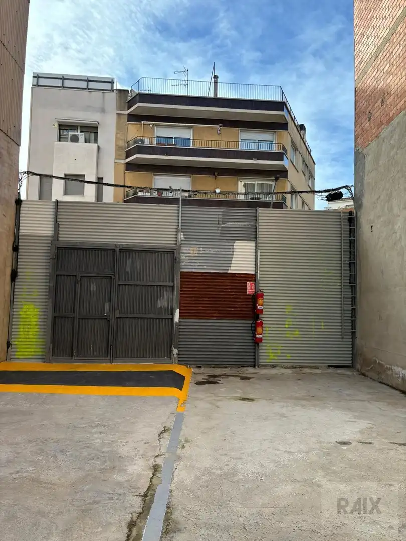 Vista exterior de Residencial en venta en Terrassa