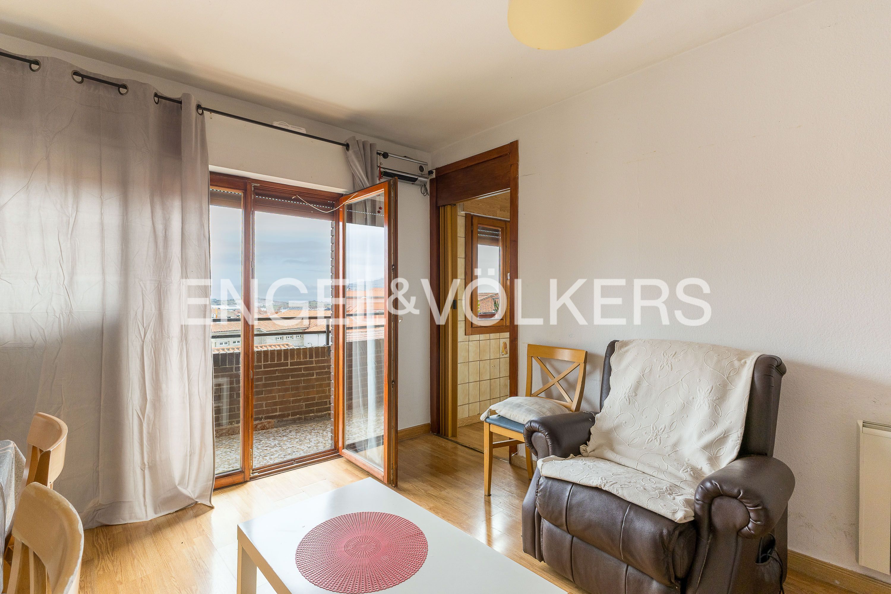 Sala de estar de Piso en venta en Colmenar Viejo con Calefacción, Trastero y Balcón