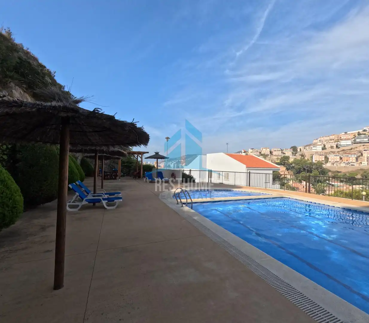 Swimming pool of Houses for sale in Cullera  with Air Conditioner, Terrace and Jacuzzi