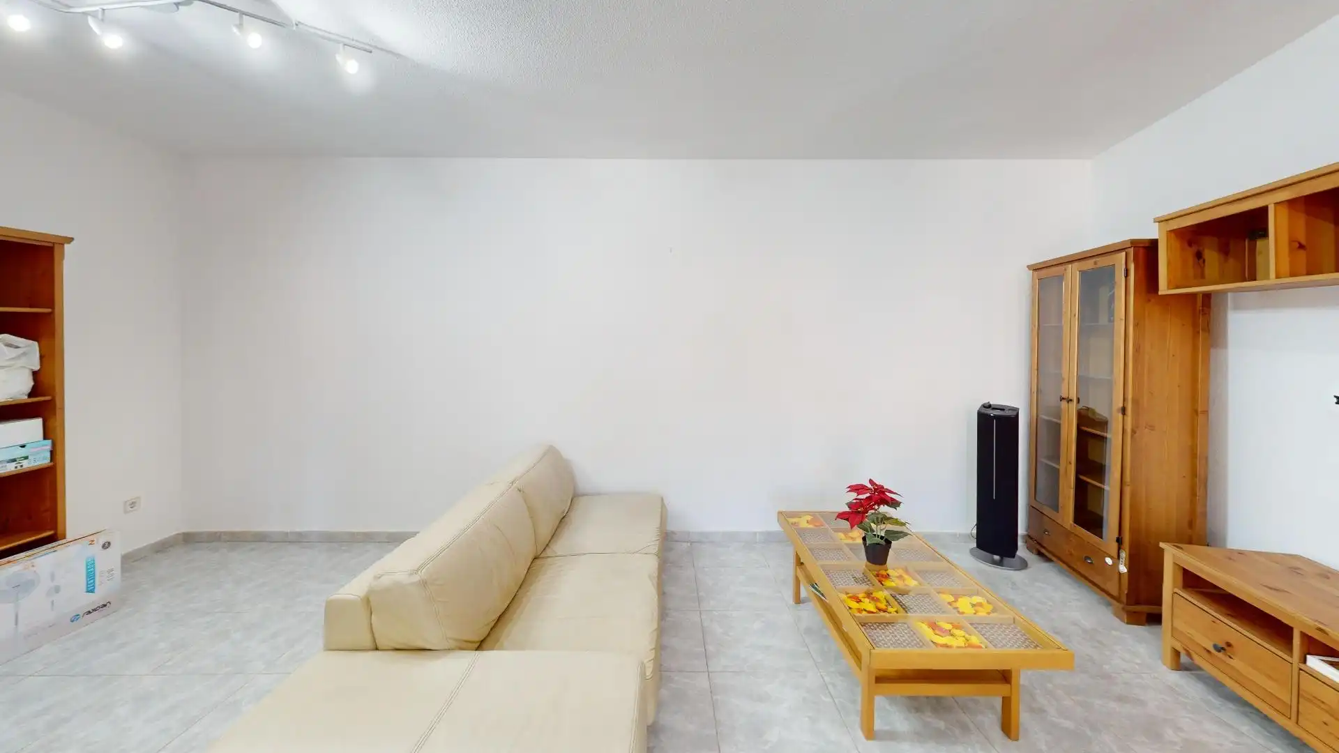 Living room of Flat for sale in El Molar (Madrid)  with Heating, Storage room and Balcony