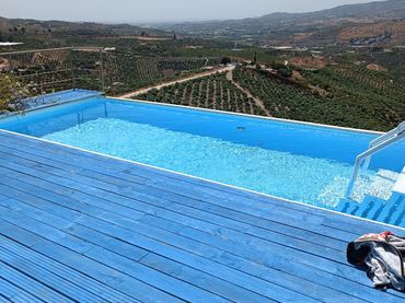 House with pool for sale in Plaza Del Trabajo