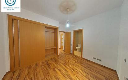 Flat for sale in Col.legis Nous