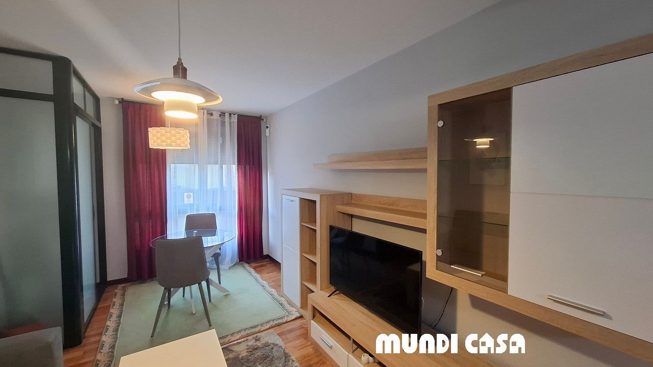 Sala d'estar de Apartament de lloguer en Boiro amb Calefacció, Traster i Moblat