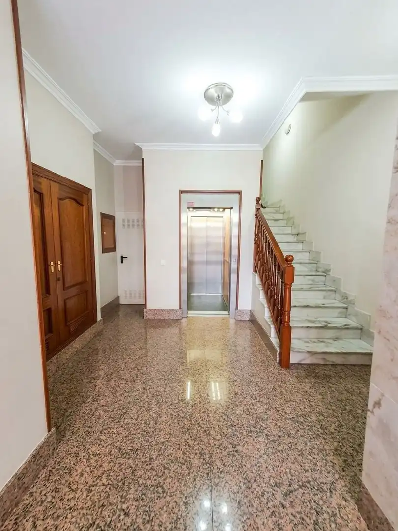 Wohnung zum Verkauf in Grado mit Heizung, Terrasse und Abstellraum