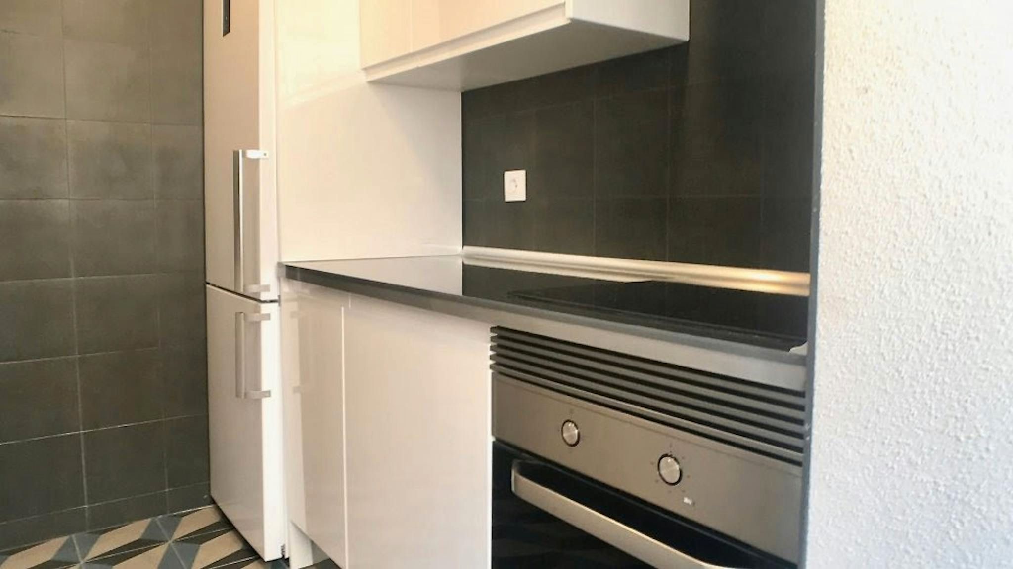 Cocina de Piso de alquiler en  Madrid Capital con Calefacción, Amueblado y Lavadora