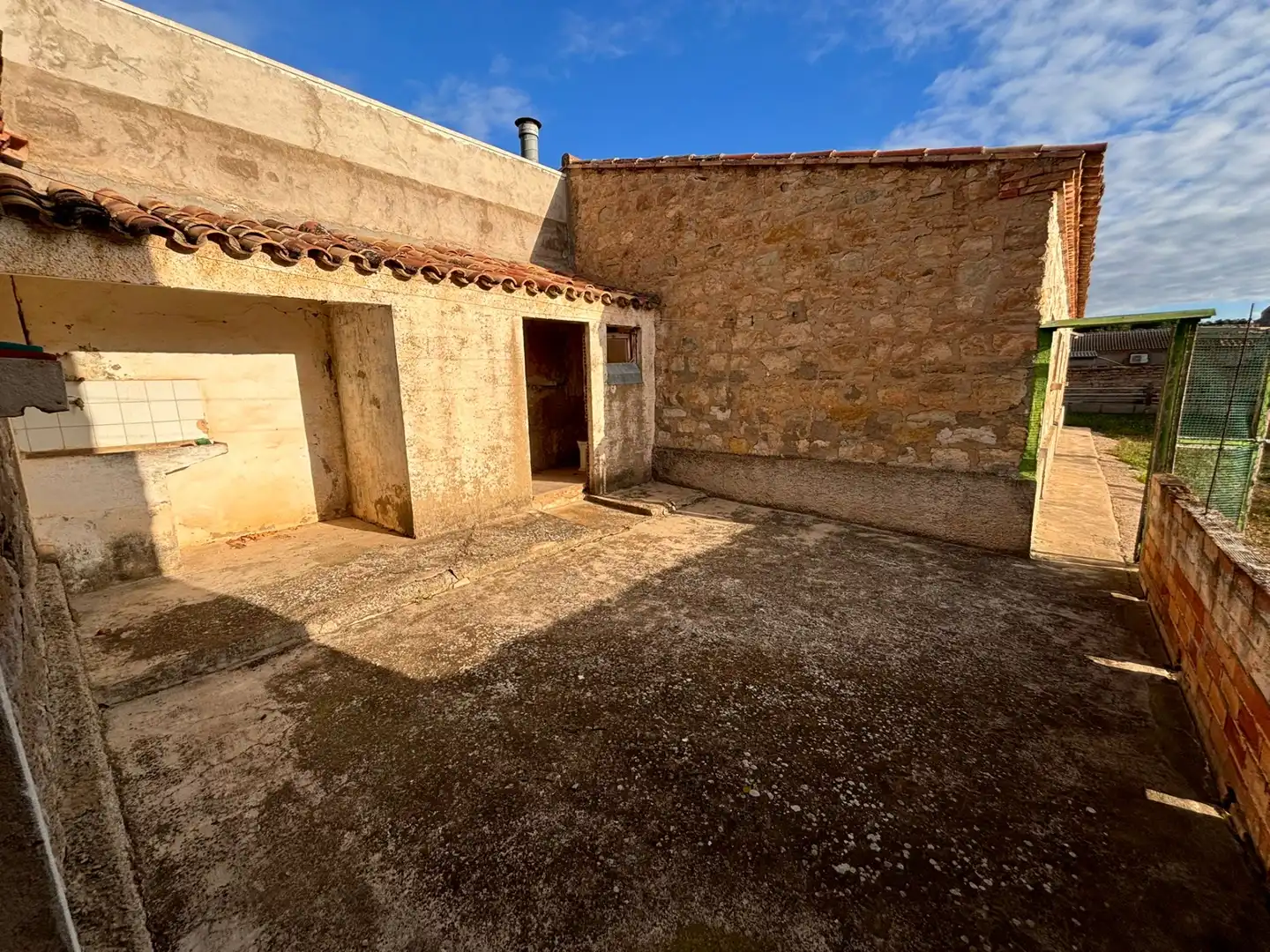 Vista exterior de Casa o chalet en venta en Sariñena con Jardín privado