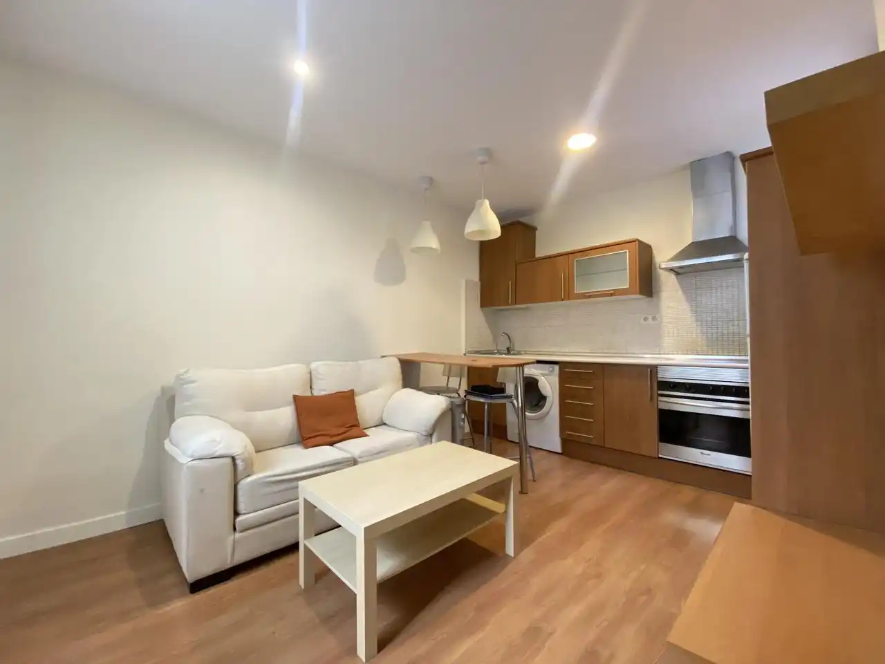 Sala de estar de Piso de alquiler en Madrid con Aire acondicionado, Calefacción y Amueblado