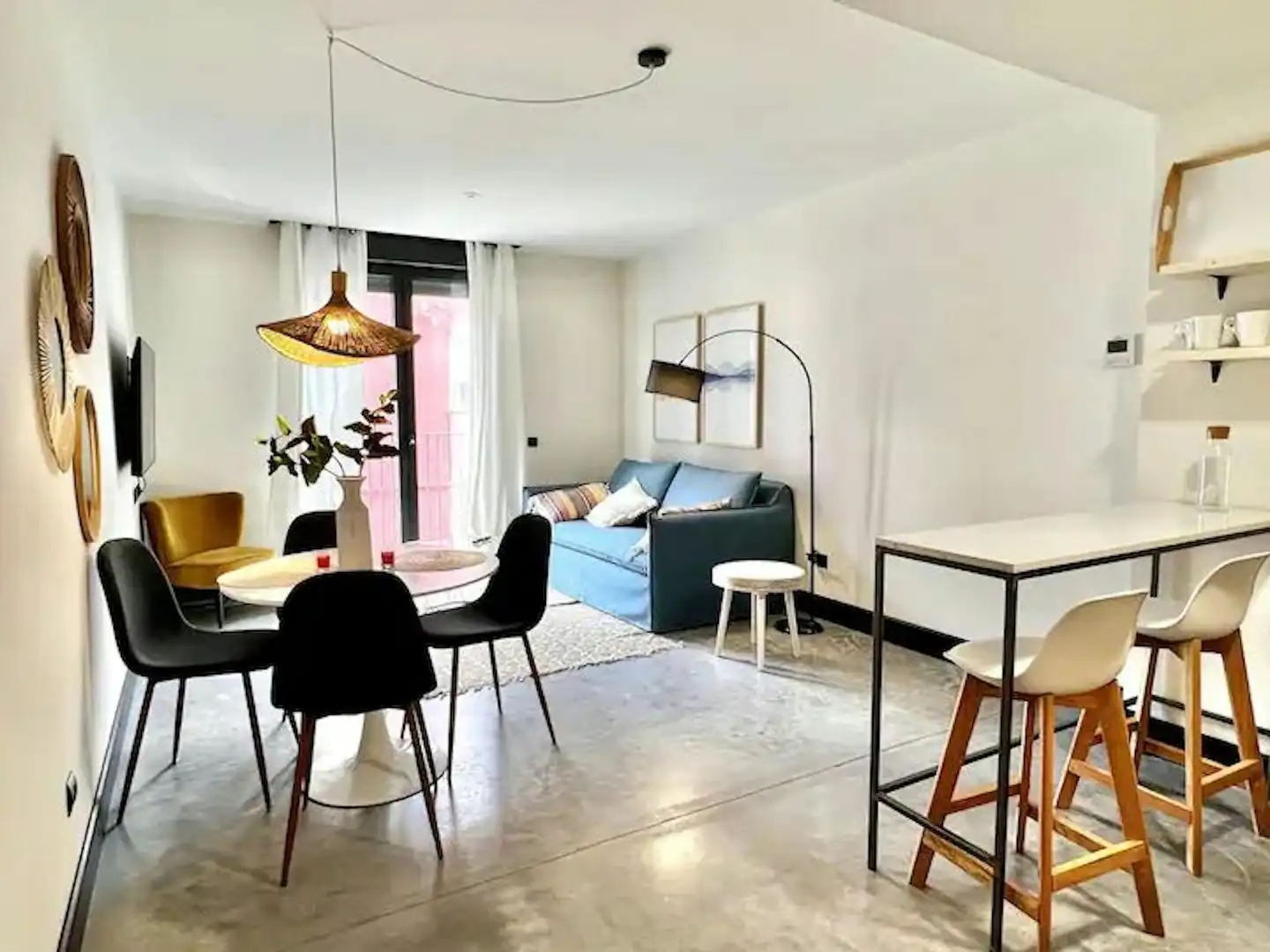 Flat for rent in N/A, Almendrales