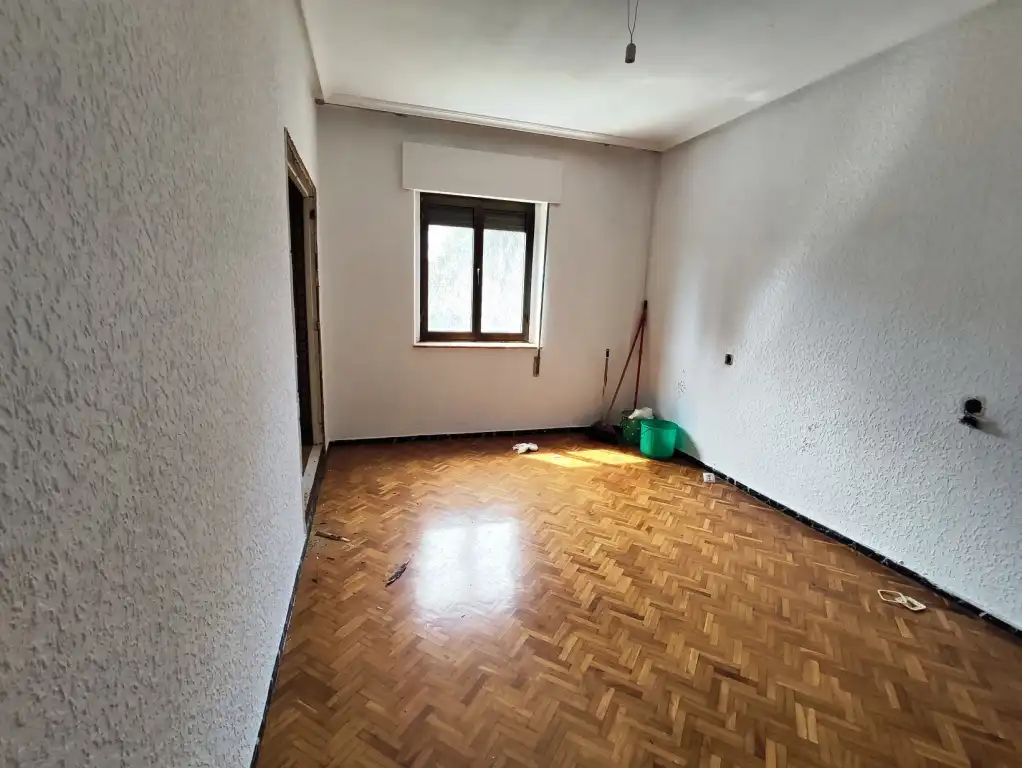 Bedroom of Flat for sale in Gijón 