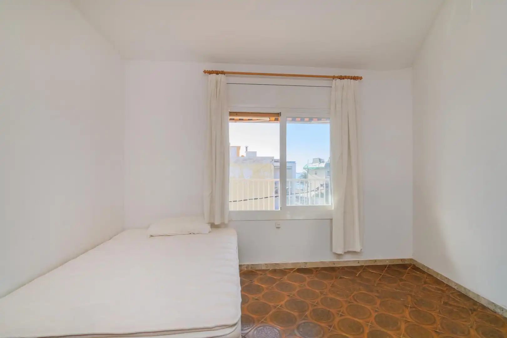 Piso con balcón en venta en PAISOS CATALANS DELS, imagen 15
