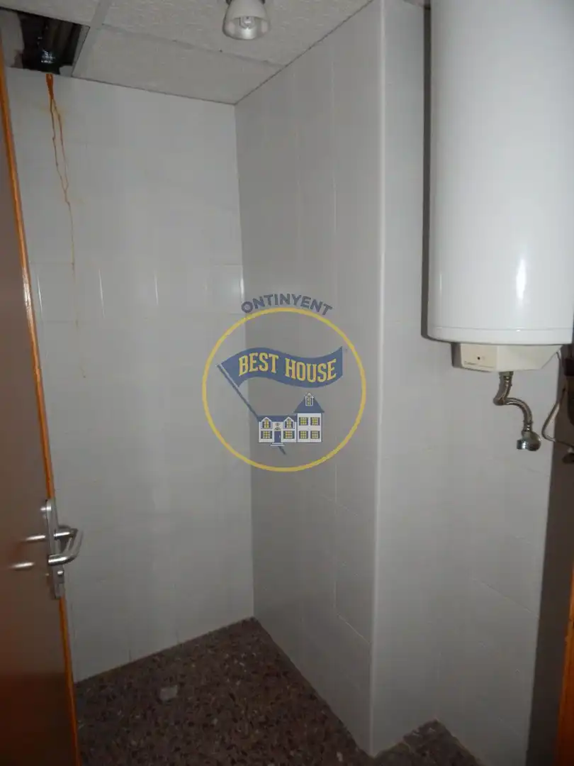 Business premises for sale in Sant Josep - Zona Hospital, imagen 13