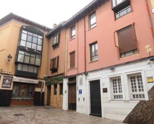 Exterior view of Study for sale in León Capital   with Parquet flooring and Storage room