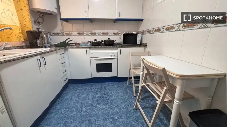 Kitchen of Flat for rent in Moncada  with Air Conditioner, Heating and Furnished