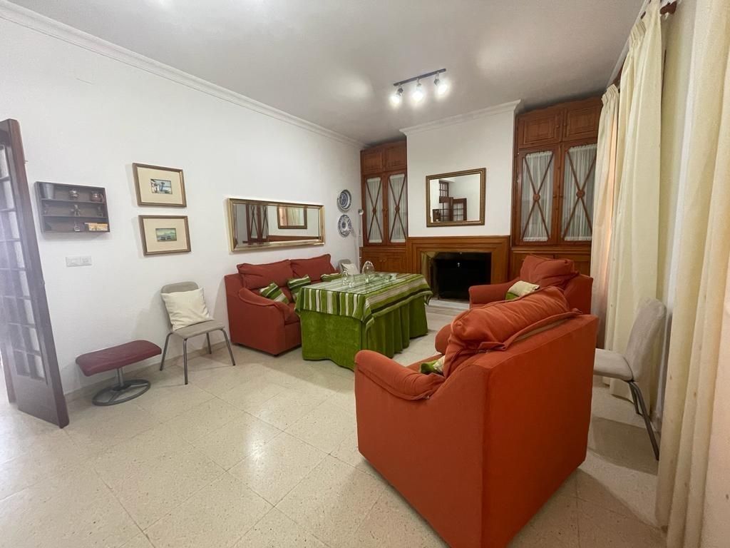 Sala d'estar de Casa o xalet en venda en Villanueva de los Castillejos amb Balcó