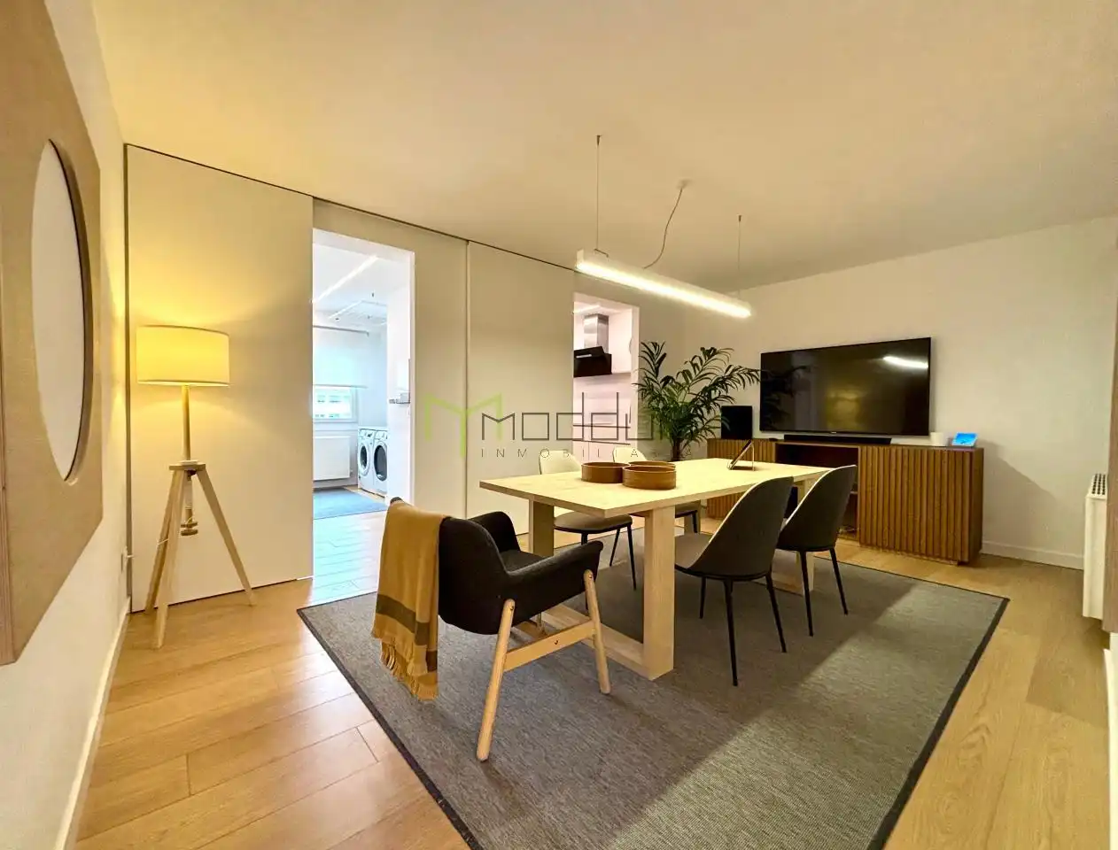 Wohnzimmer von Maisonette zum Verkauf in Santiago de Compostela  mit Heizung, Abstellraum und Möbliert