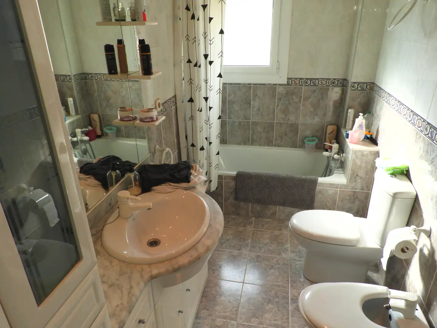 Badezimmer von Haus oder Chalet zum Verkauf in Castellar del Vallès mit Klimaanlage, Heizung und Privatgarten