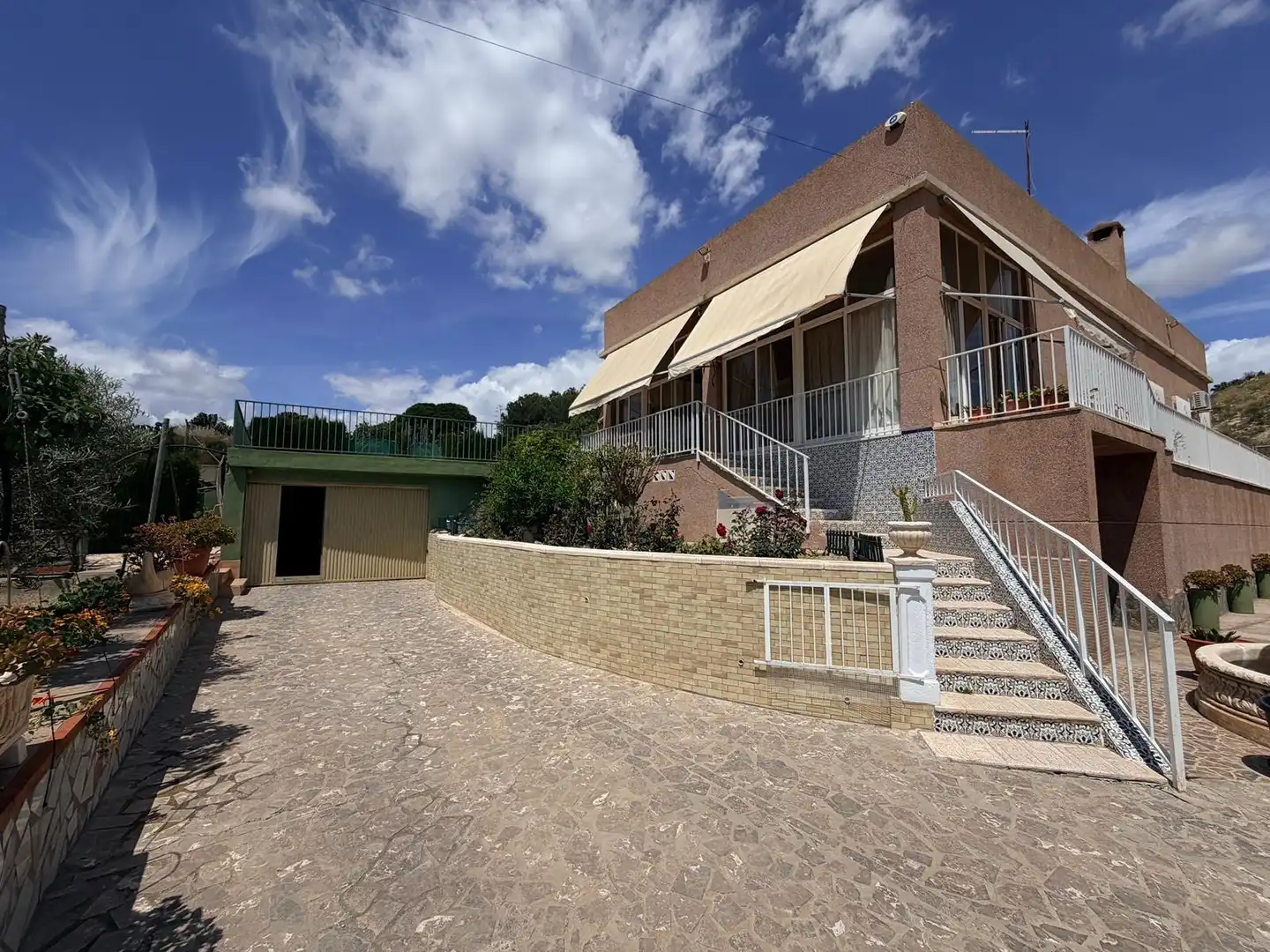 Exterior view of Houses for sale in Elche / Elx  with Air Conditioner, Heating and Private garden