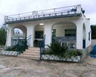Vista exterior de Casa o xalet en venda en Godelleta amb Terrassa i Moblat