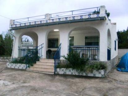 Vista exterior de Casa o xalet en venda en Godelleta amb Terrassa i Moblat