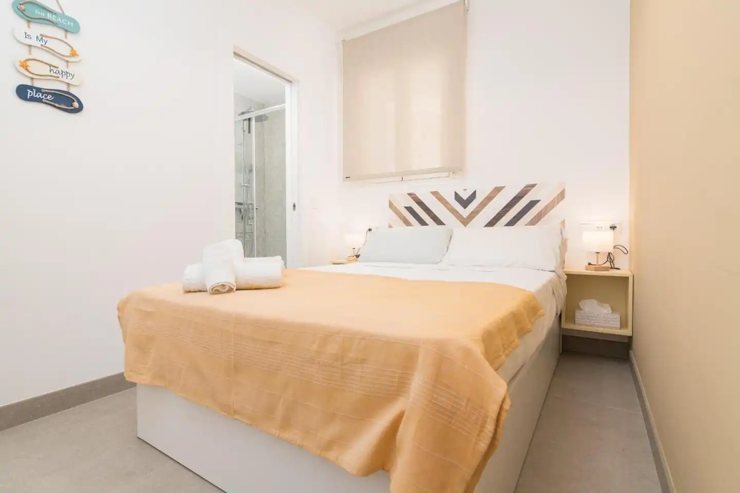Flat for rent in Calle Carretería, La Goleta - San Felipe Neri